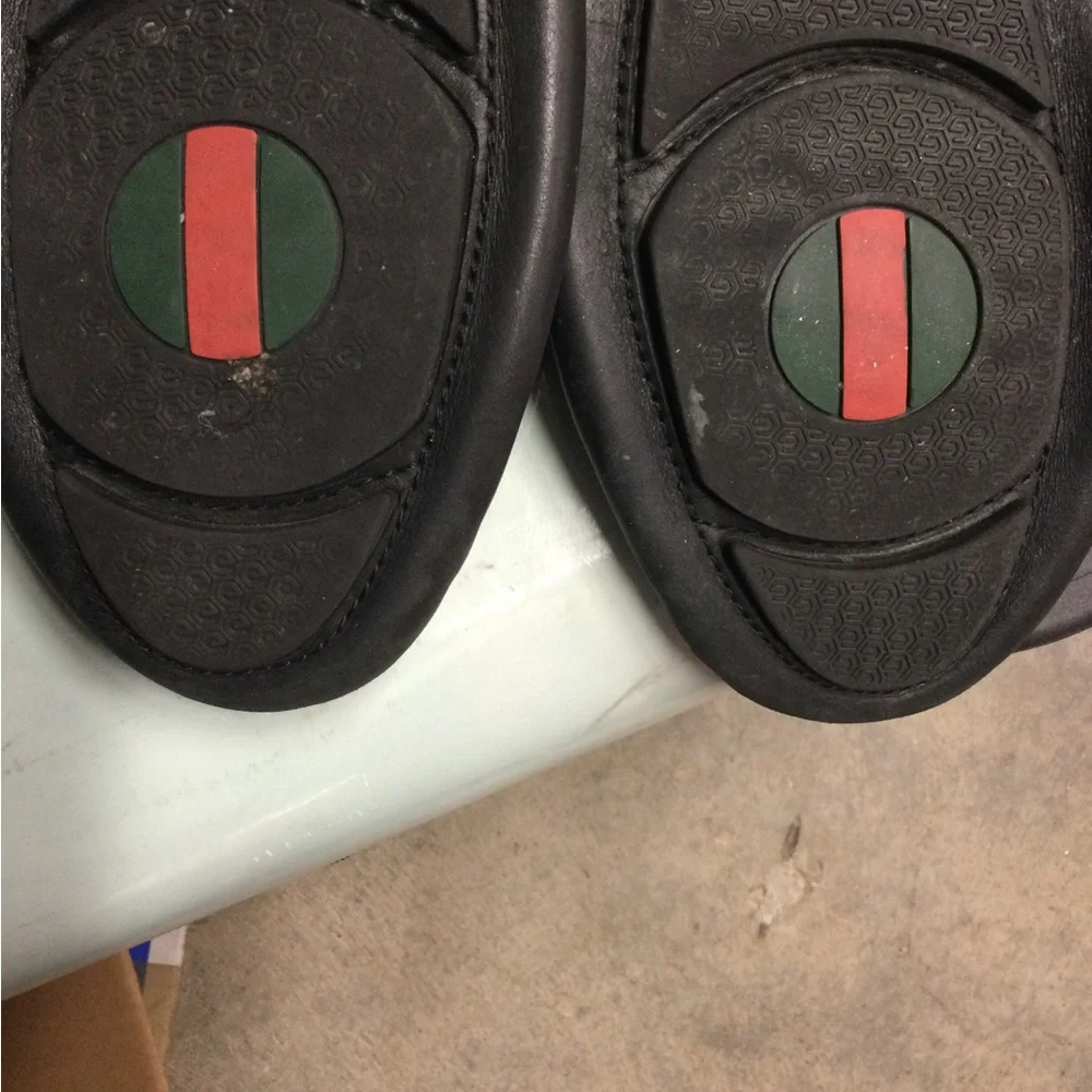 Gucci Black Leather Embossed GG Horsebit Loafers